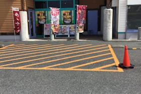 【ダイナム佐賀鳥栖店ゆったり館】キッチンカー出店やプロモーションイベントに最適なアミューズメント施設のイベントスペース