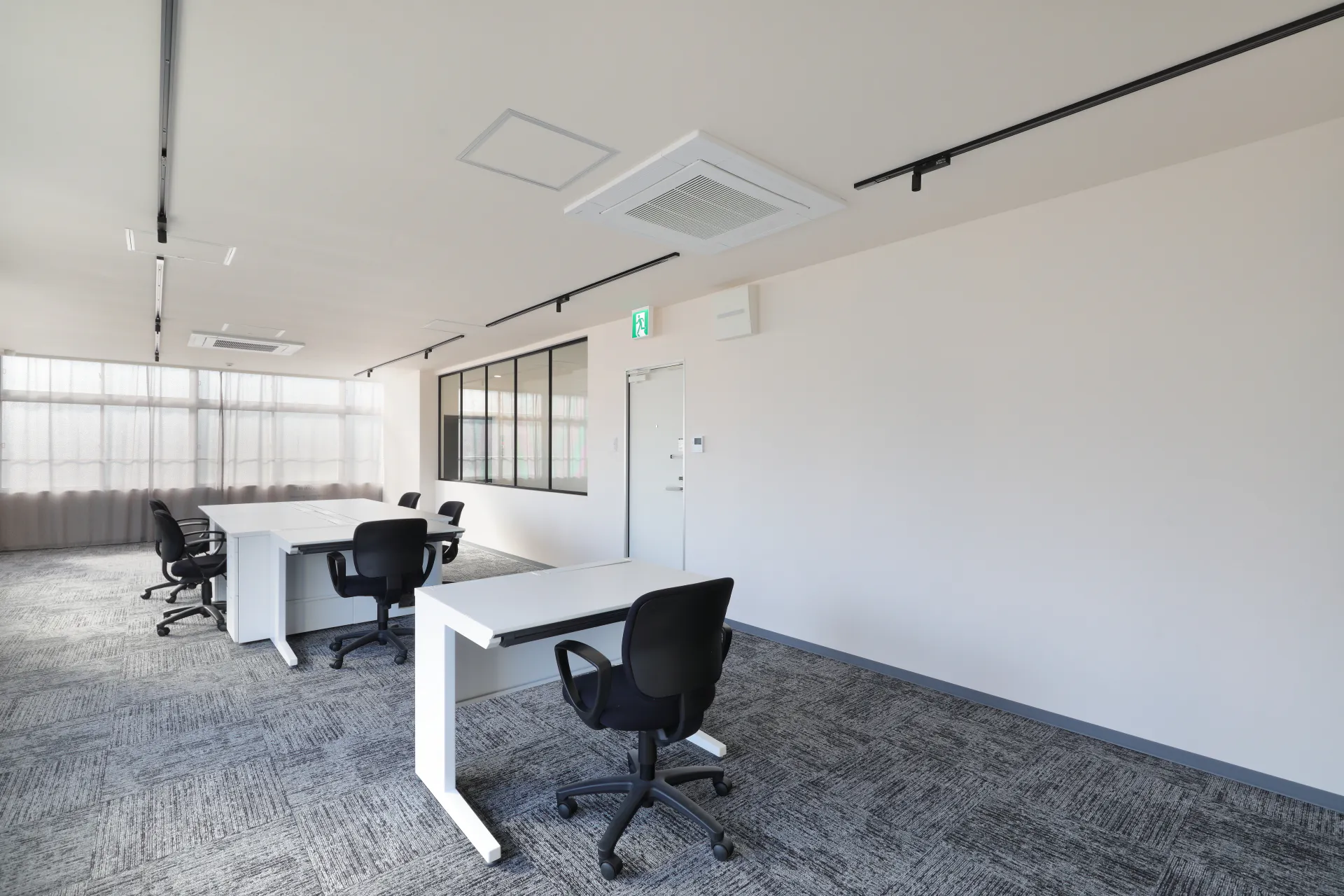 【蓮沼駅2分】やわらかな自然光と白基調の清潔空間が魅力のオフィス撮影向け一棟ロケ地