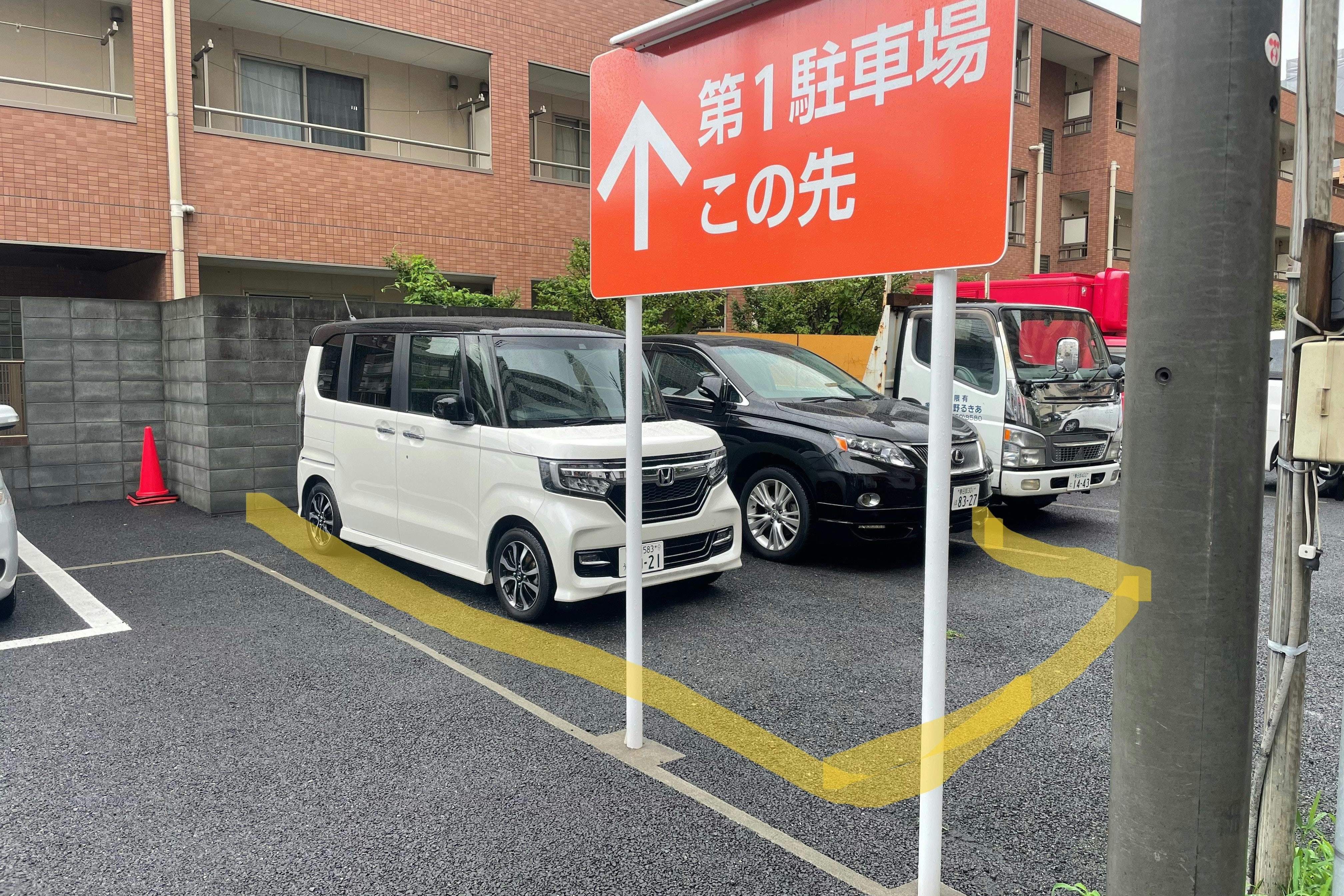 オプションでご利用可能な駐車場スペース
