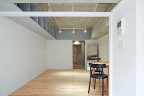 【渋谷駅7分/明治神宮前駅8分】室内ポップアップ|クリスマス🎄お正月🎍撮影に|洗練されたハウススタジオ..゚・*自然光有。シンプルな内装🌱原宿/渋谷/神南