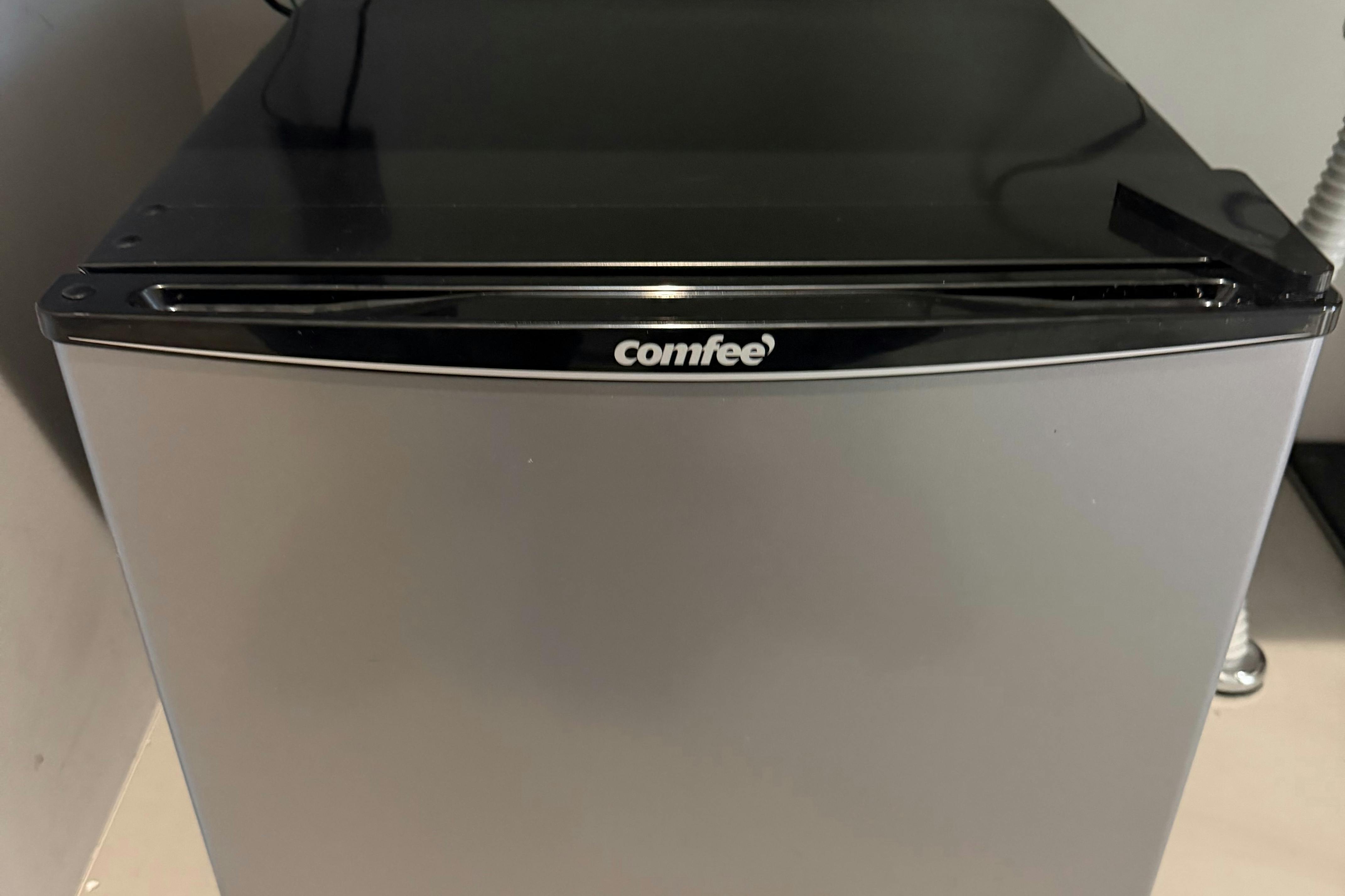 【渋谷駅7分/明治神宮前駅8分】 ポップアップ・展示会に好評です|洗練されたハウススタジオ..゚・*自然光有。シンプルな内装🌱原宿/渋谷/神南