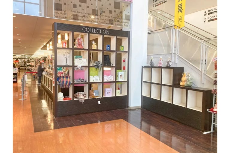 【TSUTAYA 金沢野々市店】ポップアップストアやプロモーションに適した店舗入口前のレンタルスペースの画像3