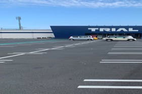 【スーパーセンタートライアル岐南八剣店】キッチンカー(調理営業)出店限定/屋外スペース