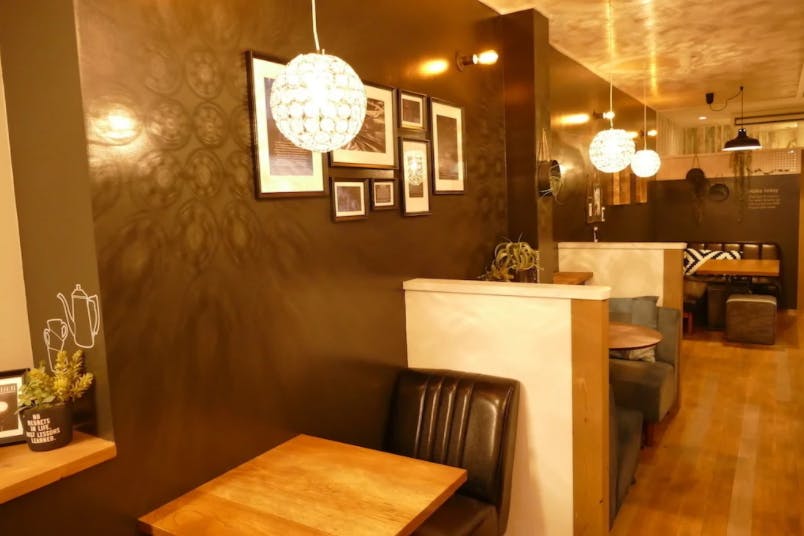 【石手川公園駅9分】展示会や撮影に適したお洒落な内装のイベントスペース