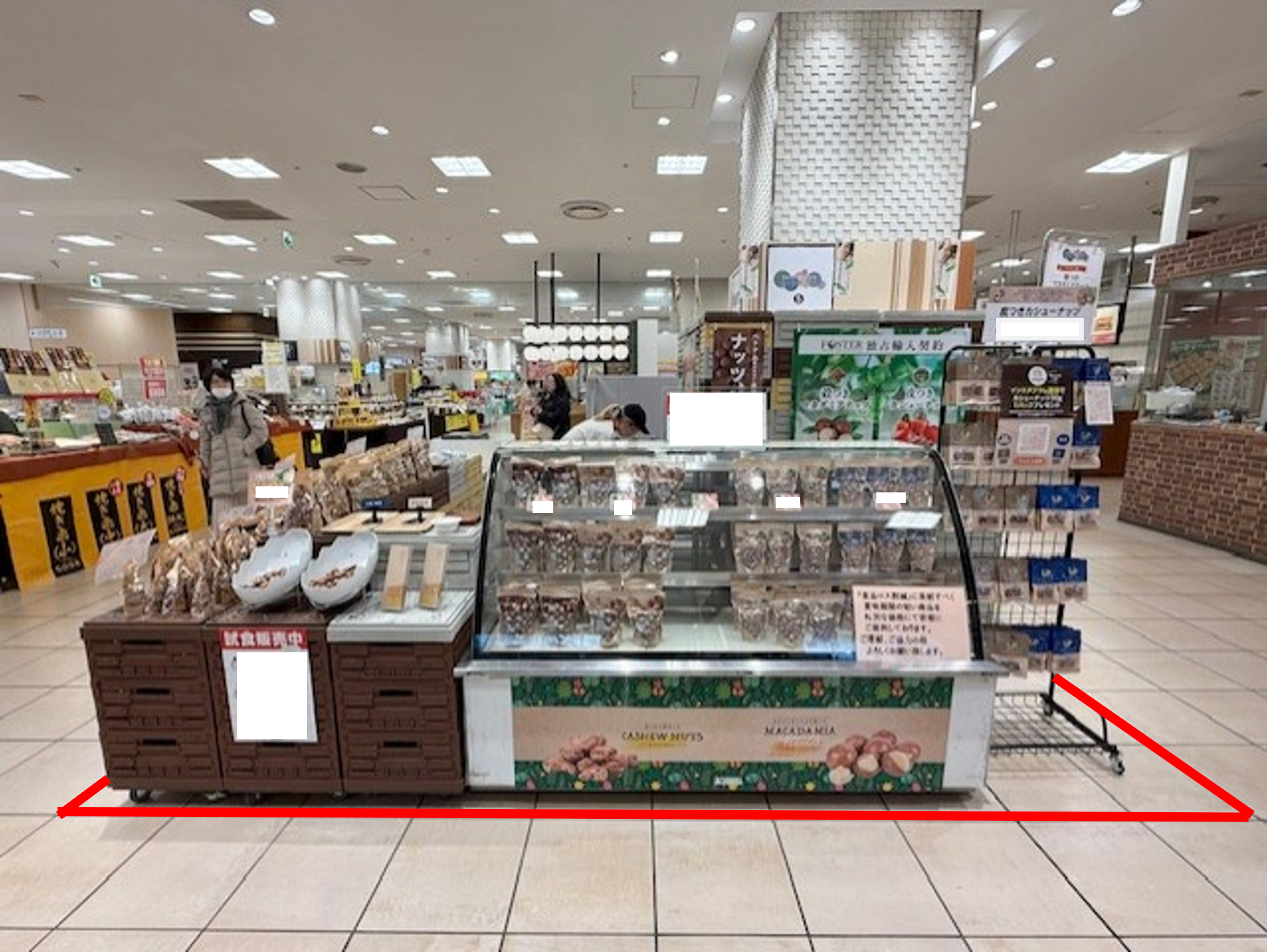 【マルイファミリー志木】1階　カレンダリウムF15【食・物販】店内入口正面の好立地　スイーツ・惣菜　食物販に最適なスペースです。