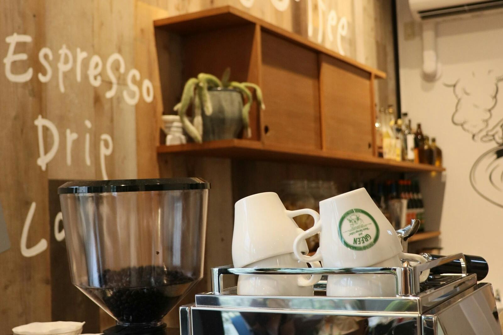 【渋谷駅8分】飲食込みのレセプションイベントやポップアップストア、プロモーションに適した代官山、桜丘、鉢山に囲まれた高級住宅が立ち並ぶエリアに位置するカフェ内イベントスペース(全館貸切)