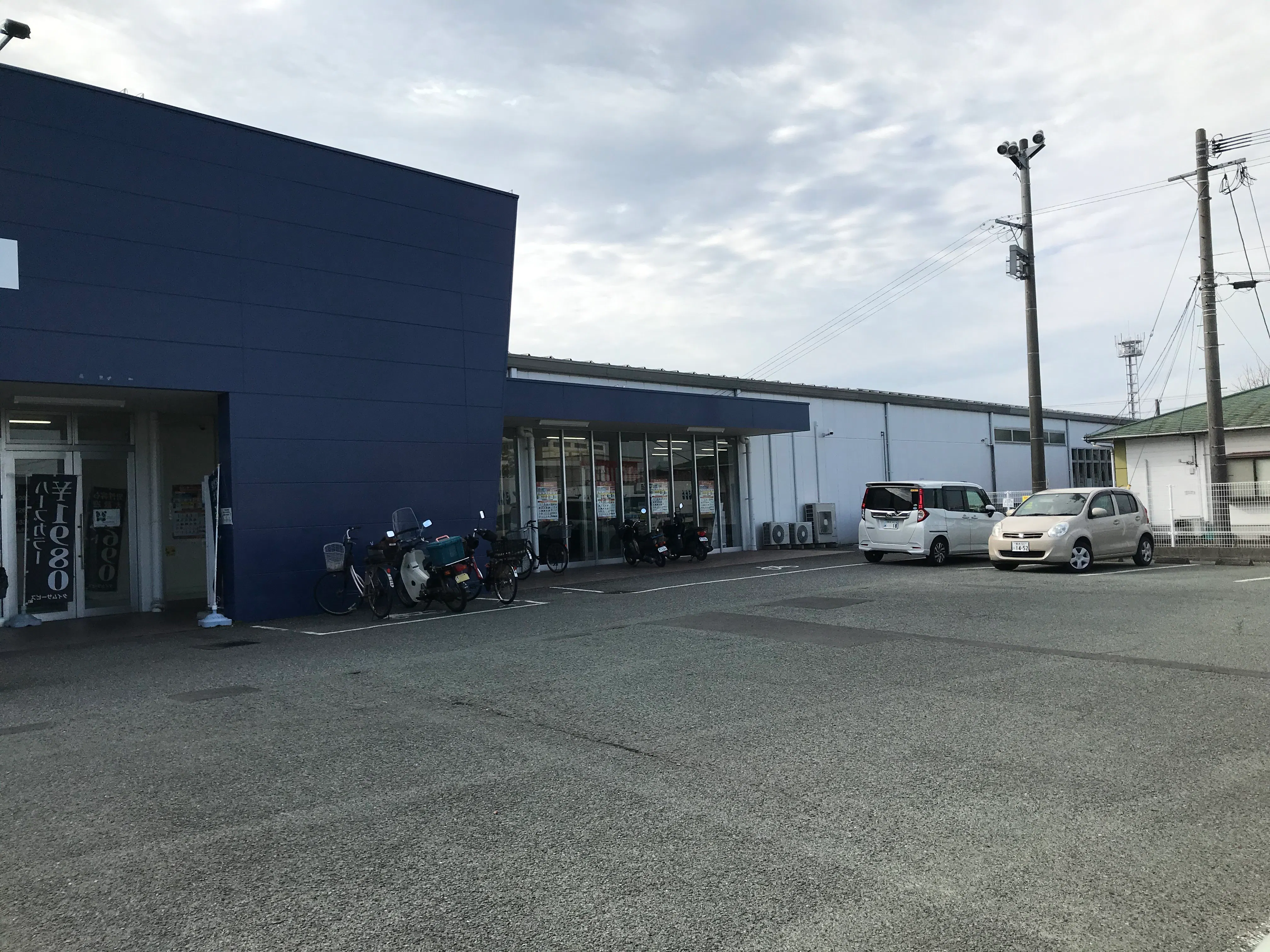 【スーパーセンタートライアル八代店】キッチンカー(調理営業)出店限定/屋外スペース