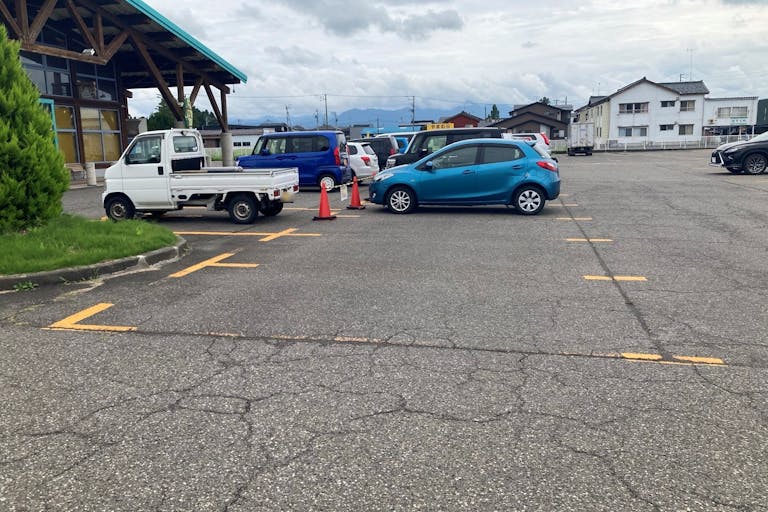 【ダイナム五泉店】キッチンカーや各種プロモーションイベントでの出店に最適なアミューズメント施設のイベントスペース(正面駐車場)の画像4