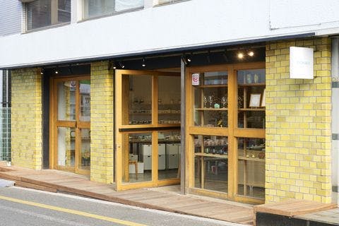 【松陰神社駅1分】ポップアップストアや食物販に最適な什器や備品が充実した路面スペース