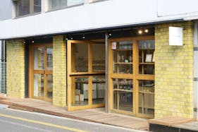 【松陰神社駅1分】ポップアップストアや食物販に最適な什器や備品が充実した路面スペース