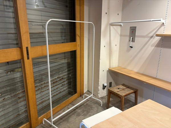 【松陰神社駅1分】ポップアップストアや食物販に最適な什器や備品が充実した路面スペース