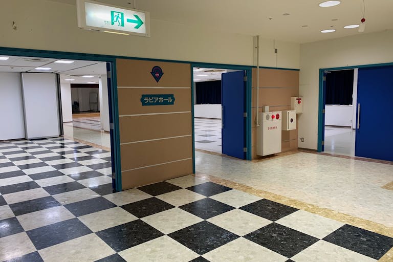 【八戸ラピア】PRイベントやキャラクターグッズの販売会場に最適な250㎡超のショッピングセンター内2Fイベントスペース(ラピアホール全体)の画像1