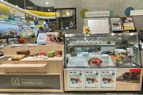 【海老名マルイ】1階 カレンダリウムF11【食物販・調理行為可能】入口正面の好立地、共同利用キッチン・共同冷蔵・冷凍庫完備