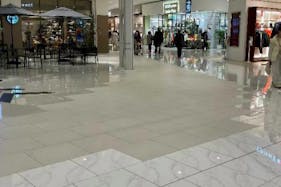 【イオンモール白山】モール内広告 床ステッカー(スターバックス前)