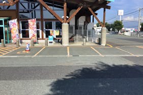 【ダイナム東根店】キッチンカーの開催に最適なアミューズメント施設のイベントスペース