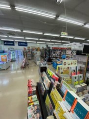 【フタバ図書TSUTAYA三次店】食物販やプロモーションに最適な店舗入口前のイベントスペースの画像6