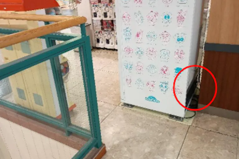 【イオン下田店】エスカレーター横 販促プロモーションに最適なスーパー店内催事イベントスペースの画像5
