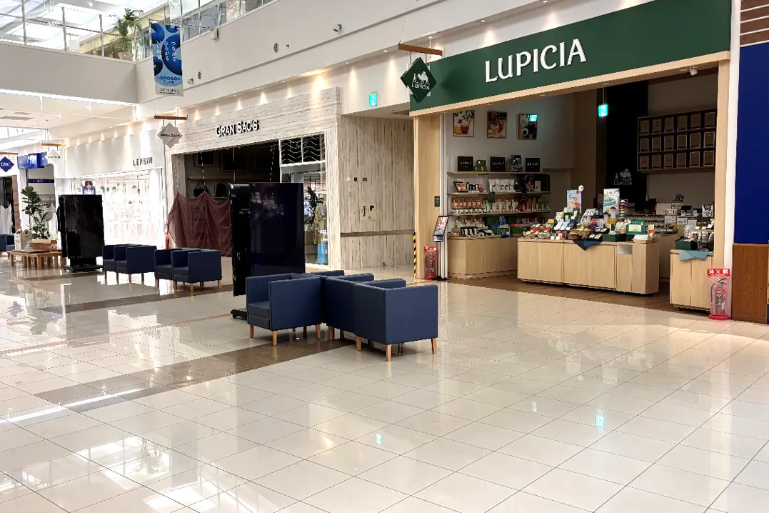 【イオンモールKAGOSHIMA BAY(鹿児島県)】LUPICIA前 催事スペース