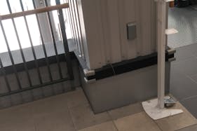 【イオンタウン岡崎美合】プロモーションイベントや各種物販に最適な2階軒下にあるイベントスペース