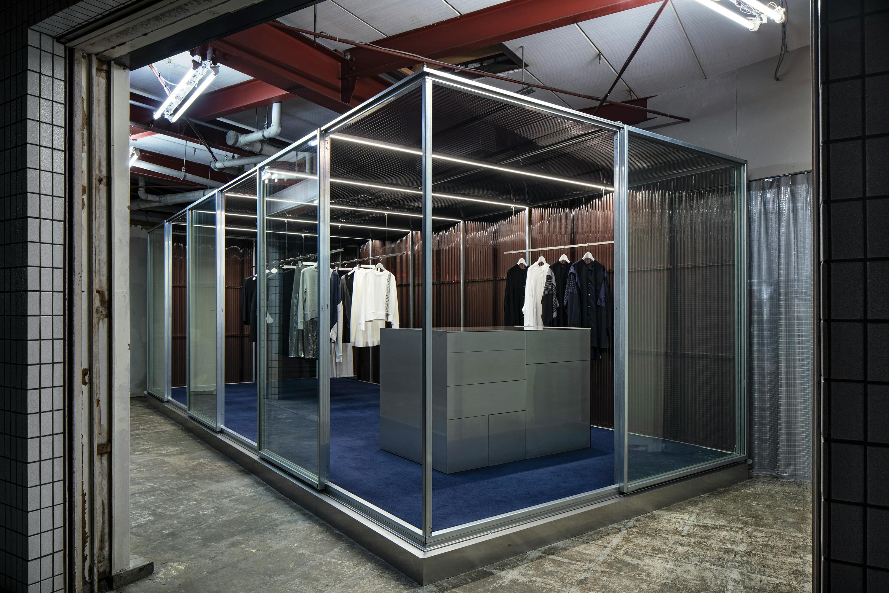 【中目黒駅6分】展示会やポップアップに適したガラス張りで視認性の高いレンタルスペース