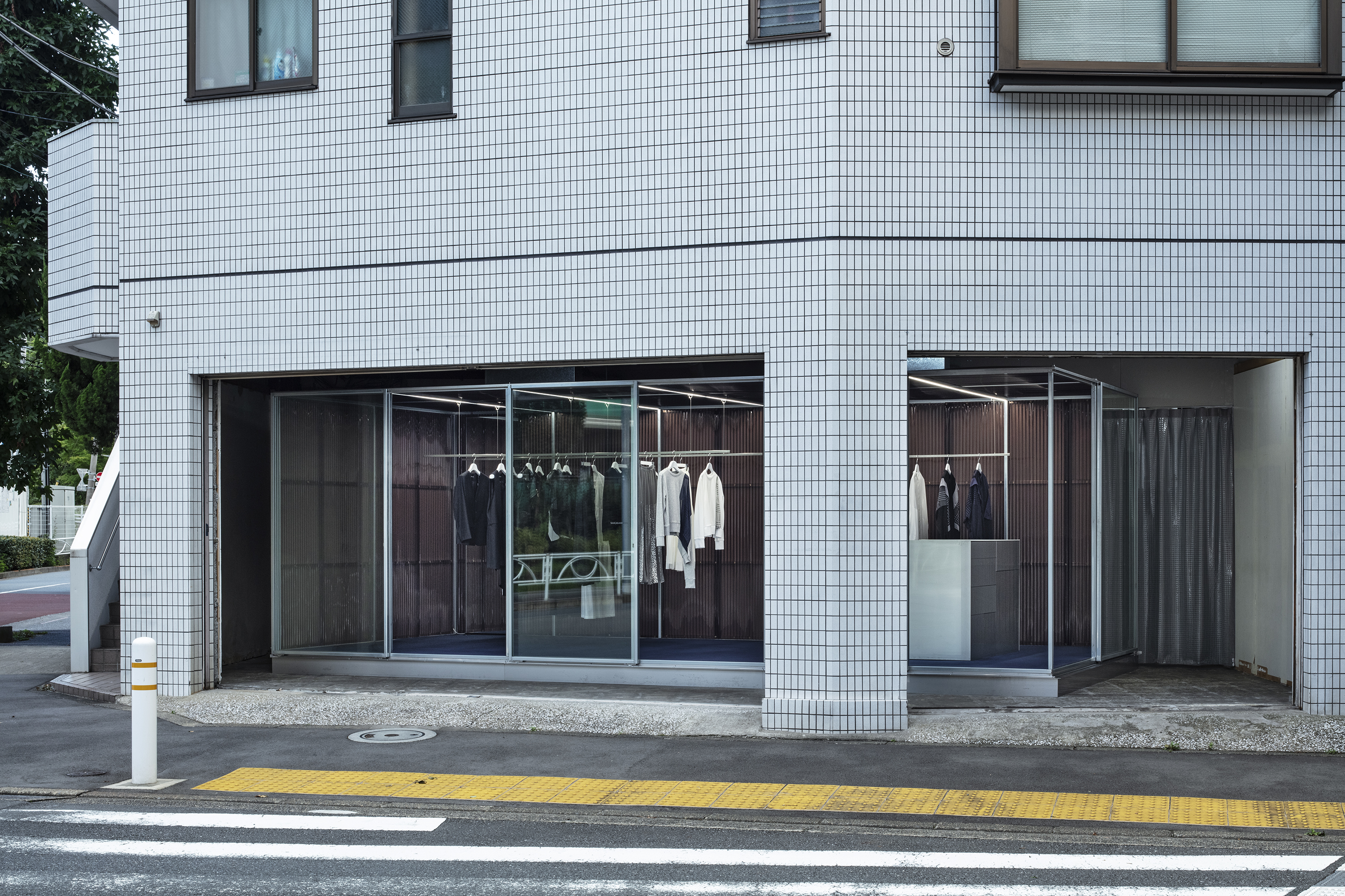 【中目黒駅6分】展示会やポップアップに適したガラス張りで視認性の高いレンタルスペース