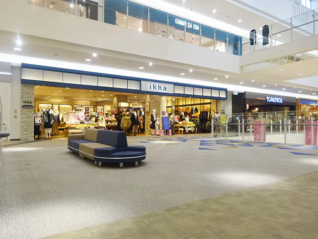 【イオンモール大和郡山】2階ikka前の画像