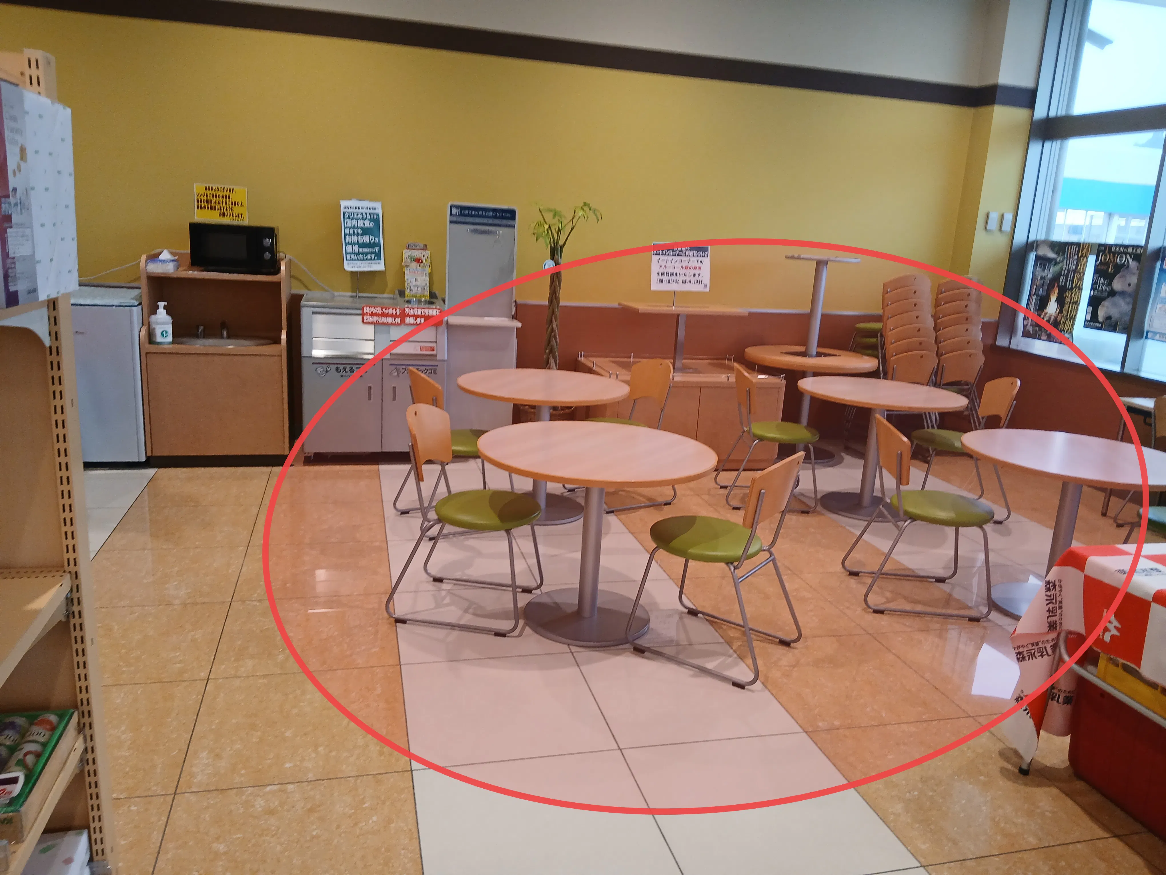 【クリエみうら松川店】販促プロモーションや物販に最適なイートインコーナーのレンタルスペース