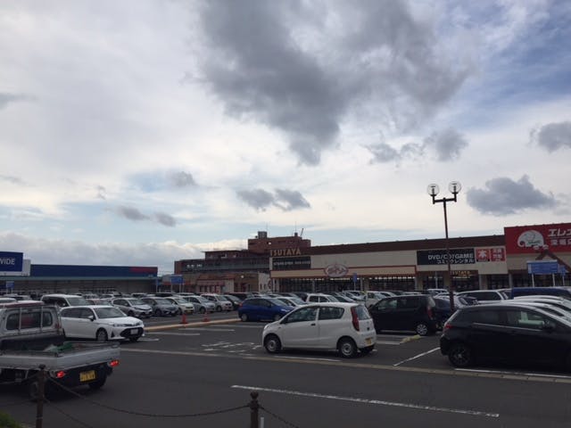 【フレスポ深堀】プロモーションイベントやキッチンカーでの出店が可能なダイソー前の駐車場スペース