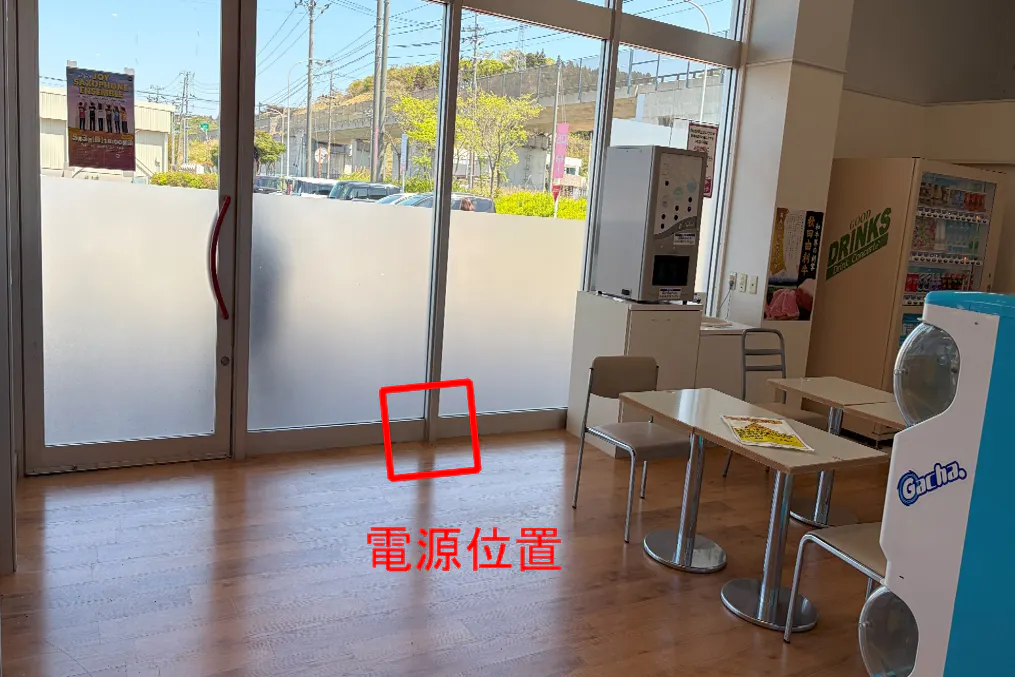 【マックスバリュにかほ店】イートイン脇 販促プロモーションや物販に最適なスーパー店内催事イベントスペース