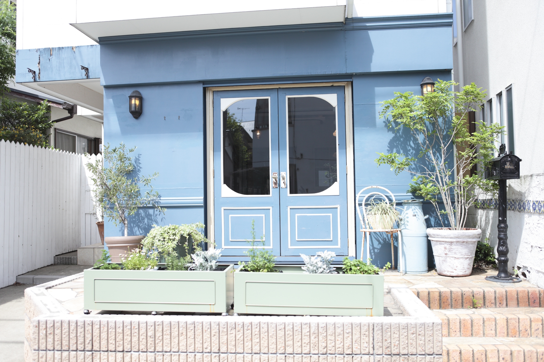 スペースの外観は素敵な雰囲気です。