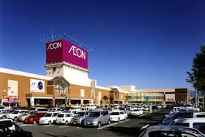 【イオンモール津山】各種プロモーションや物販、食物販のポップアップストアに最適な専門店2F イオンホールの催事イベントスペース