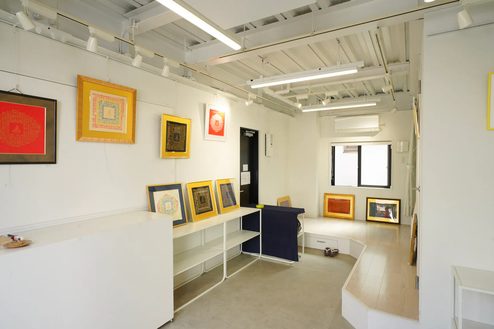 【自由が丘駅7分】アート展示やポップアップストアに最適な白基調のイベントスペース/1日から利用OK