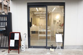 【自由が丘駅8分】アート展示やポップアップストアに最適な白基調のイベントスペース/1日から利用OK