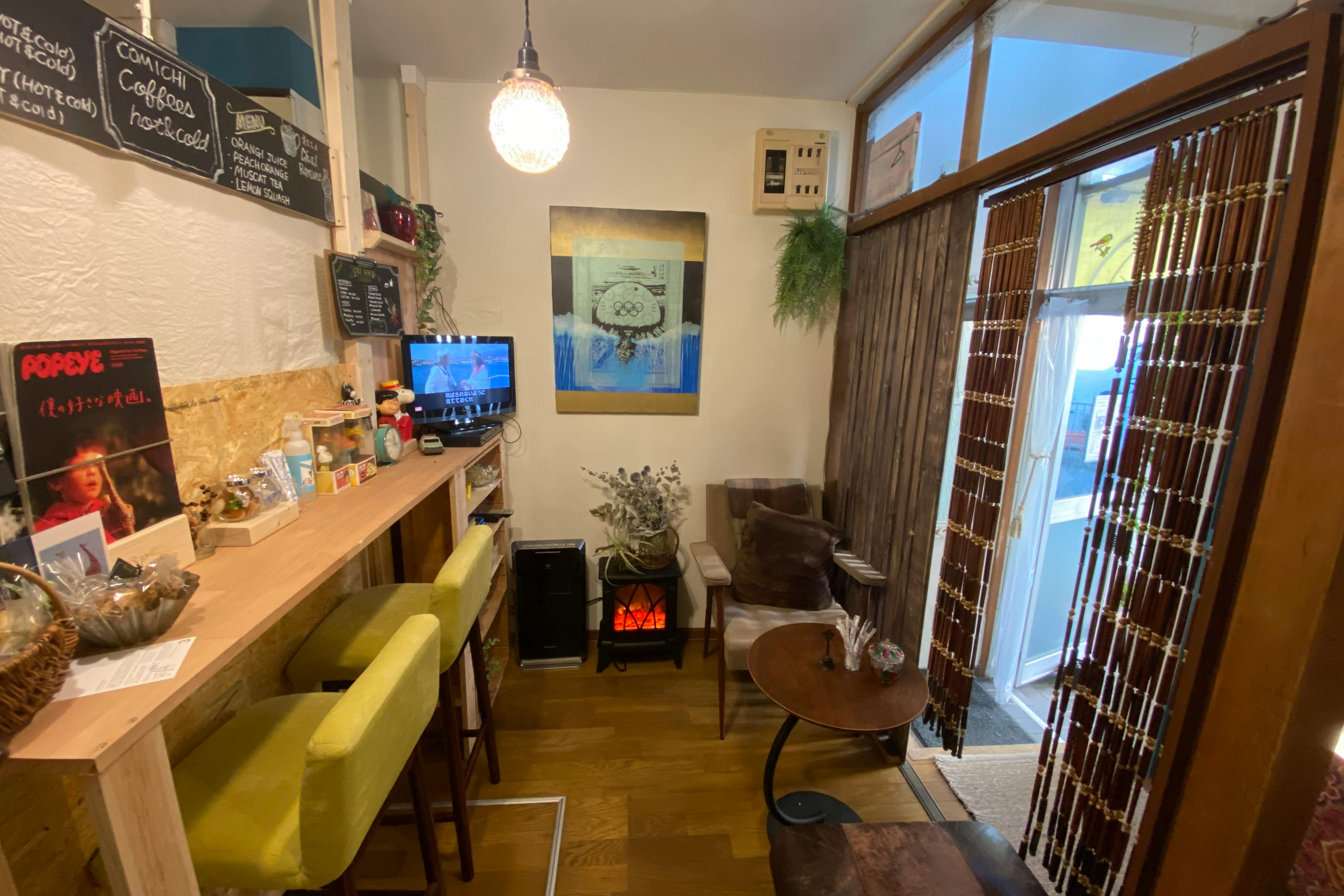 【高円寺南口徒歩6分】古着屋に隣接する一階の古民家風スペース