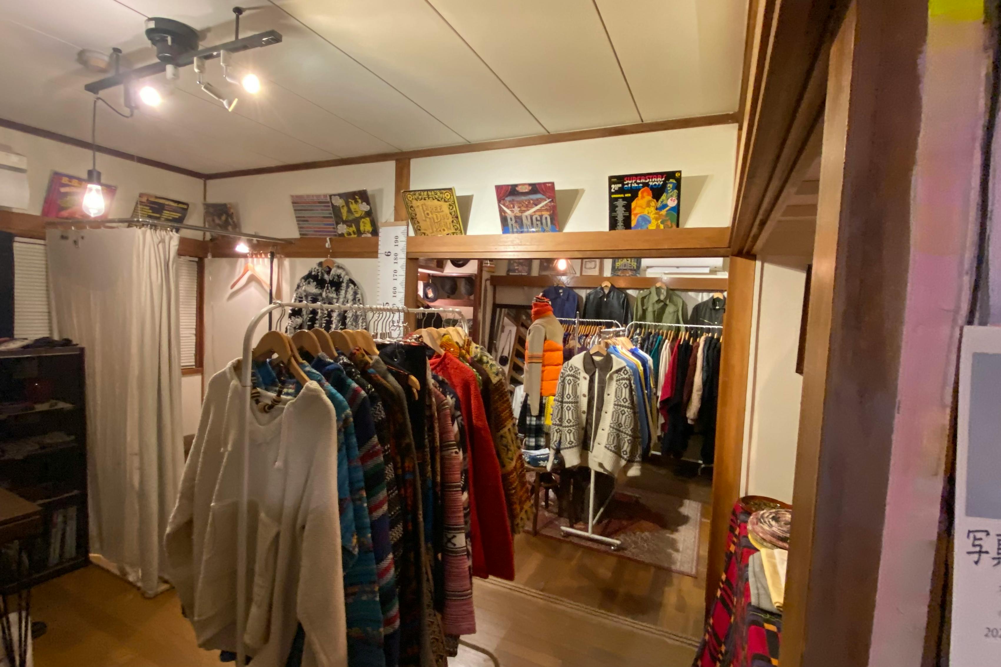 【高円寺南口徒歩6分】古着屋に隣接する一階の古民家風スペース