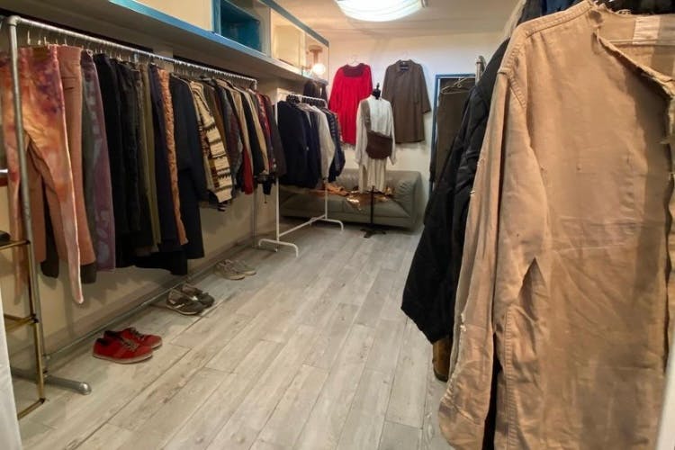 【高円寺南口徒歩6分】古着屋に隣接する一階の古民家風スペース