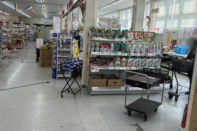 【屋外】【一号舘楠】販促キャンペーンや物販イベントに適した花売り場横スペース