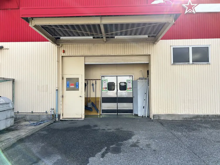 【屋外】【一号舘楠】販促キャンペーンや物販イベントに適した花売り場横スペース