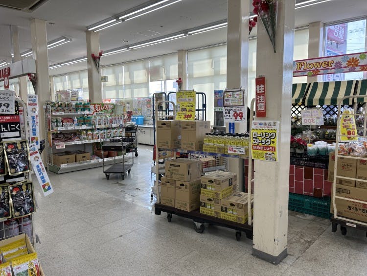 【屋外】【一号舘楠】販促キャンペーンや物販イベントに適した花売り場横スペース