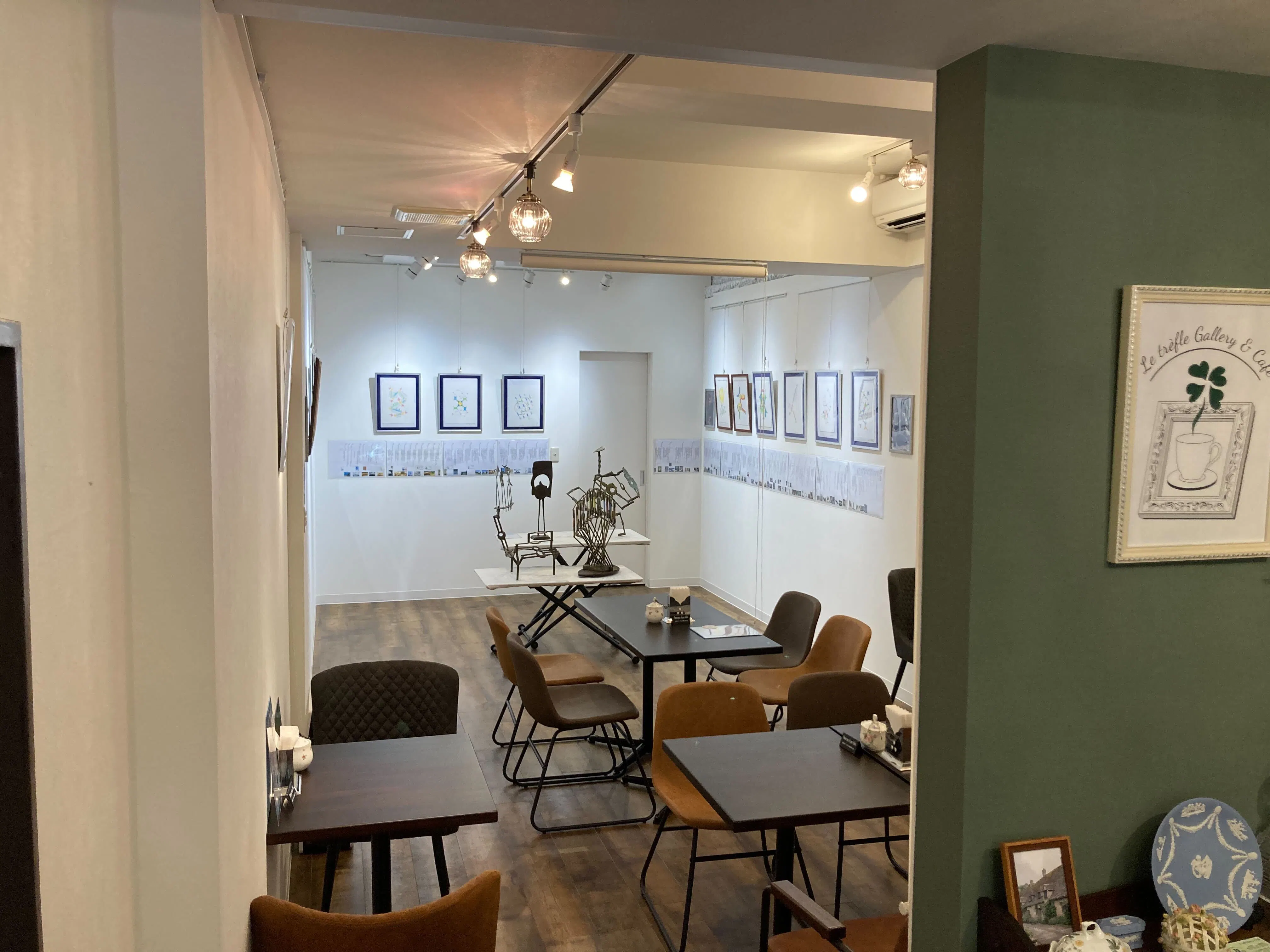 【高井戸駅6分】作品展示会や受注販売会に最適!高井戸の閑静な住宅街に位置したカフェ併設のギャラリースペース