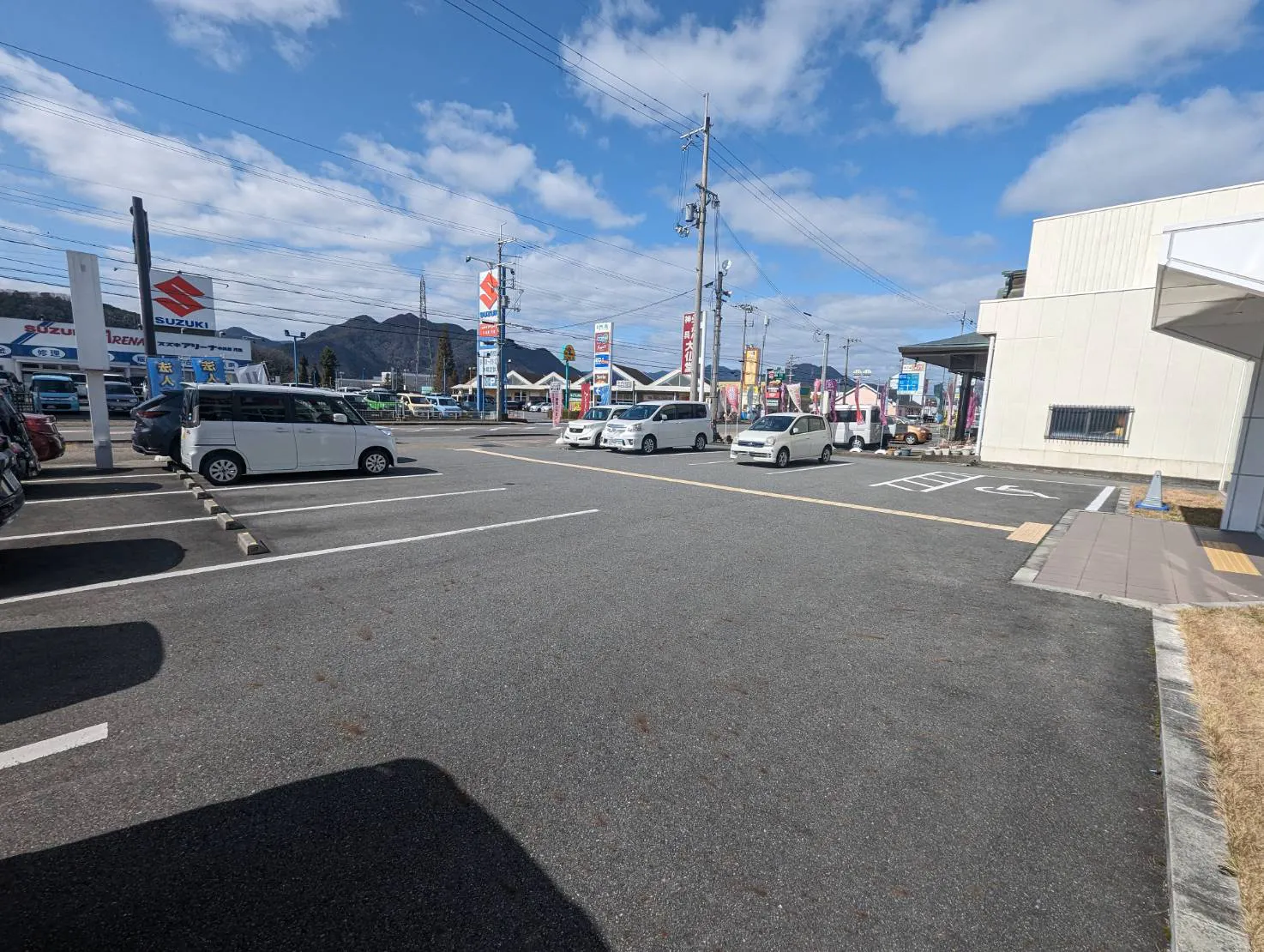 【ソフトバンク丹波中央】キッチンカーの出店やPR、飲食物販に最適な屋外イベントスペース