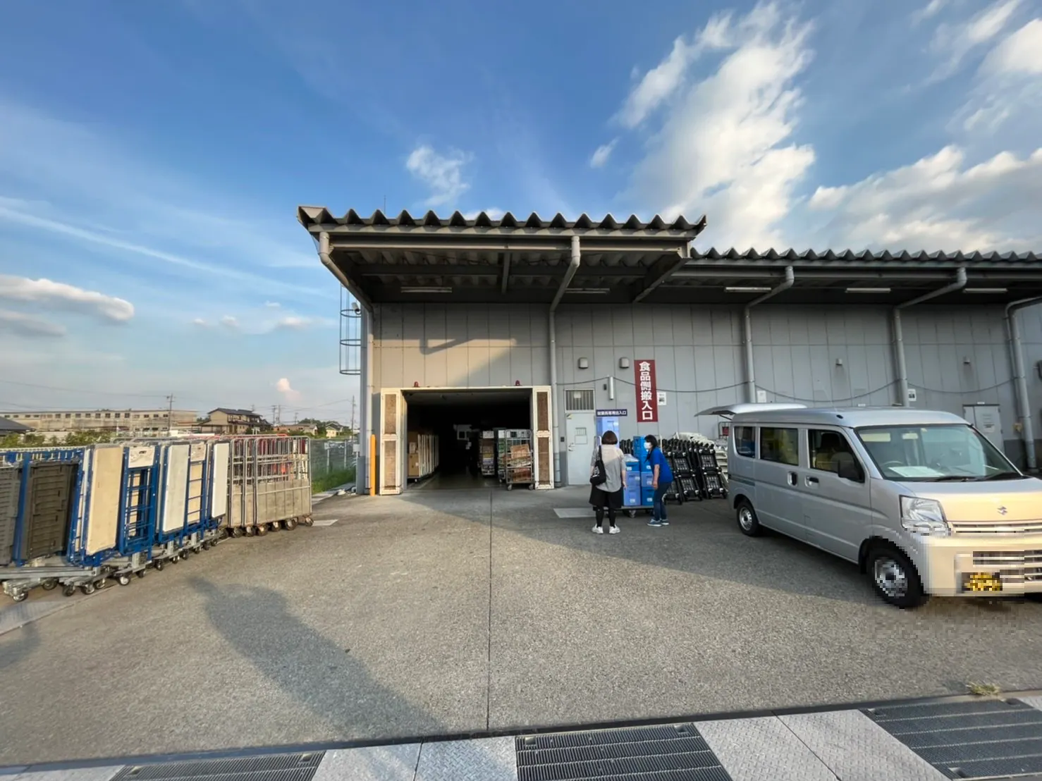 【スーパーセンターオークワ坂祝】プロモーションに利用可能なセルフレジ後ろのスペース