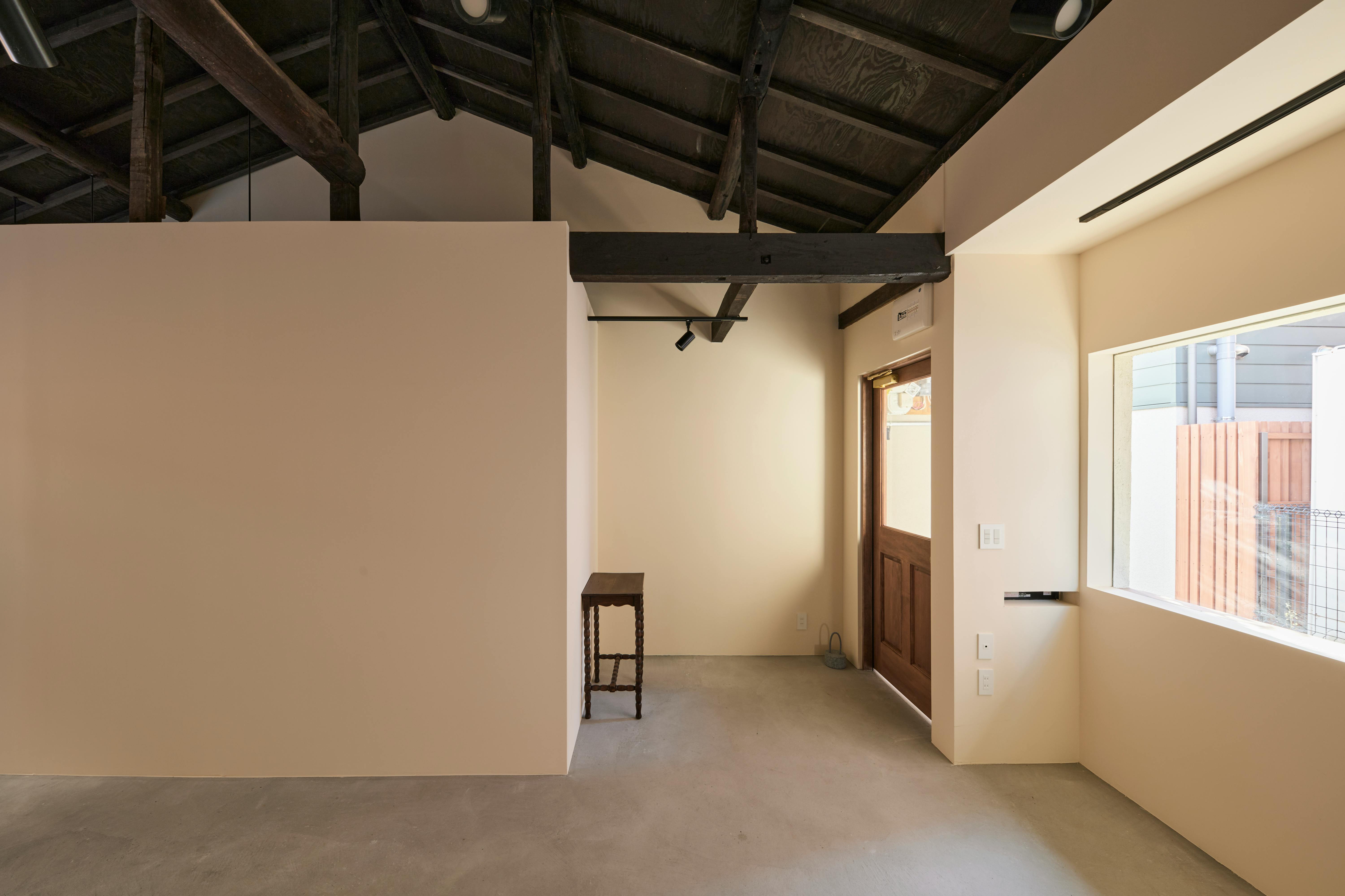 【京都・一乗寺】自然光の入るギャラリー・展示撮影スタジオ|32㎡+中庭10㎡|一乗寺駅徒歩8分