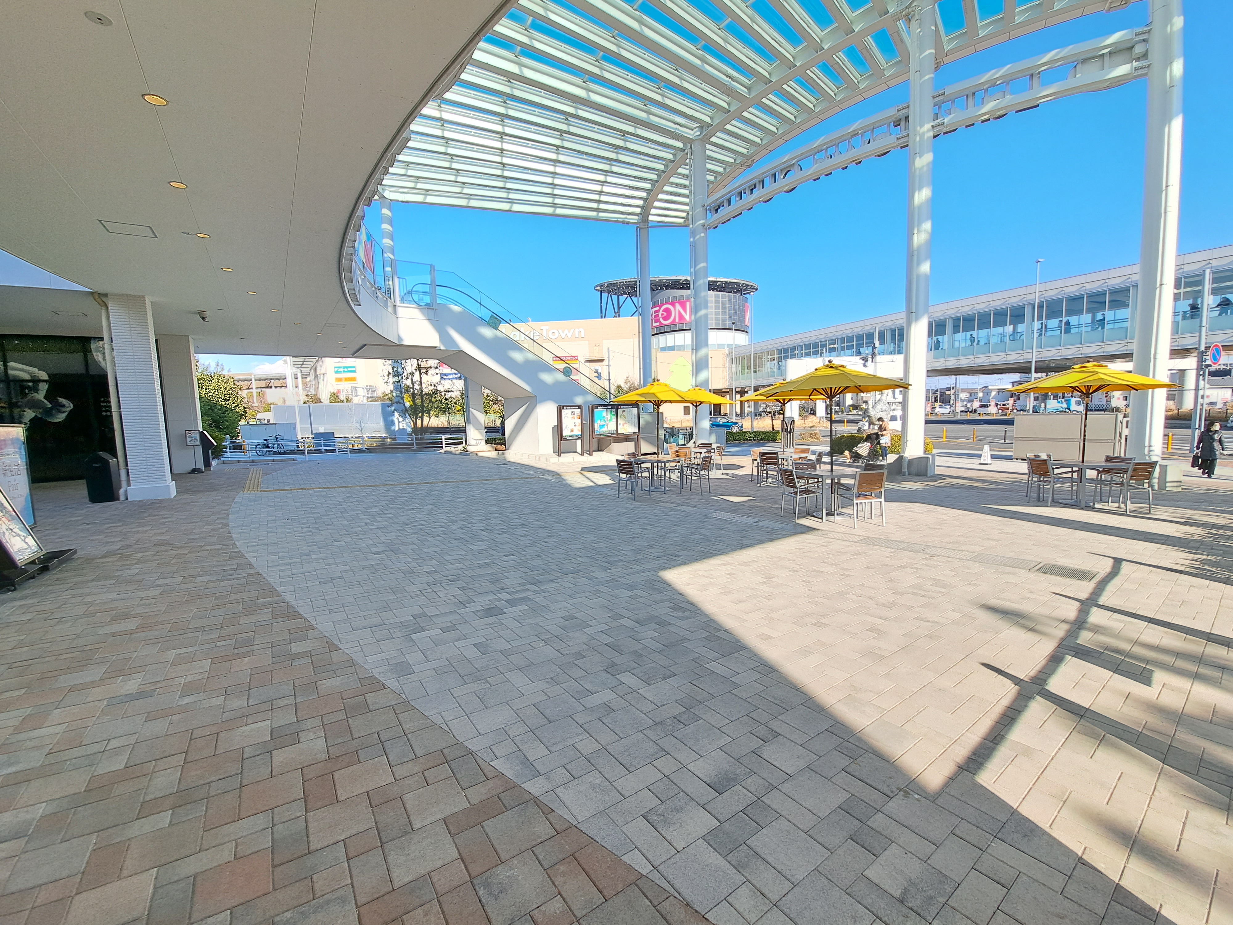 【イオンレイクタウンアウトレット】2nd Ave.1F（先端）①