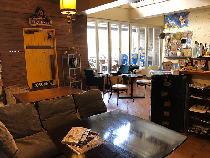 【学芸大学駅5分】物販や撮影に適したビル1棟に3種のロケーションのあるイベントスペース(1Fカフェスペース)の画像9