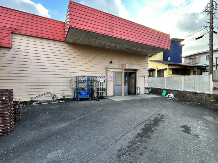 【一号舘坂部】販促キャンペーンやプロモーションイベントに適した軒下スペース