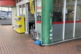 【一号舘坂部】販促キャンペーンやプロモーションイベントに適した軒下スペース