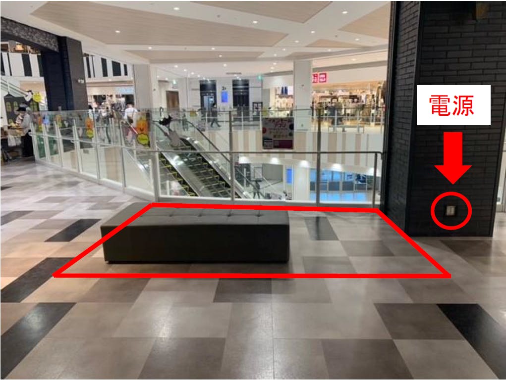 【イオンモール座間】2階ノースコート吹き抜け(レストラン街前)の画像