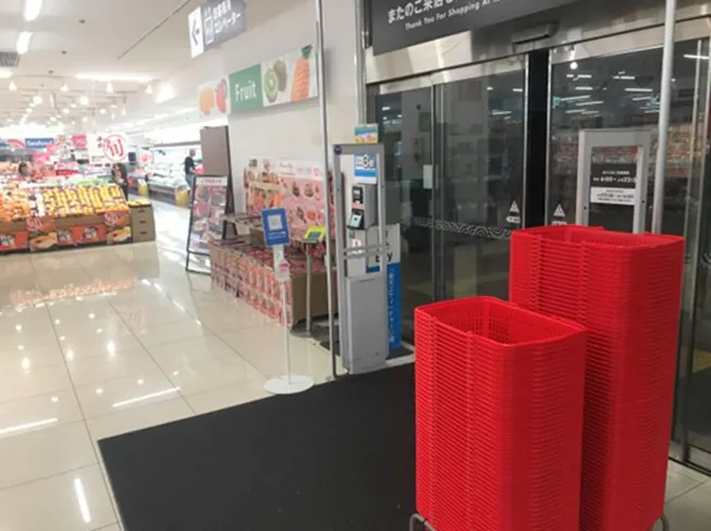 【西友　都賀店】1F入口横　プロモーション用途や物販、食物販のポップアップストアに最適なスーパー店内催事イベントスペース