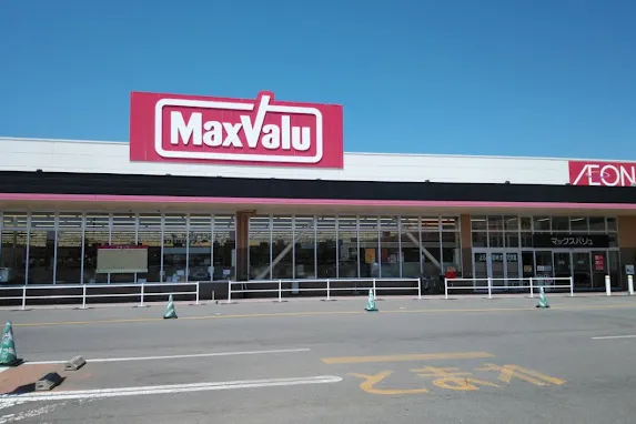 【マックスバリュ平賀店】各種プロモーションイベントに最適な店舗入口横のイベントスペース